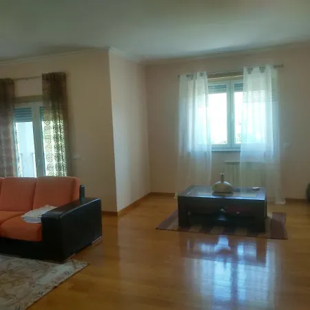 Casa Do Carvalho Tatil Evi *