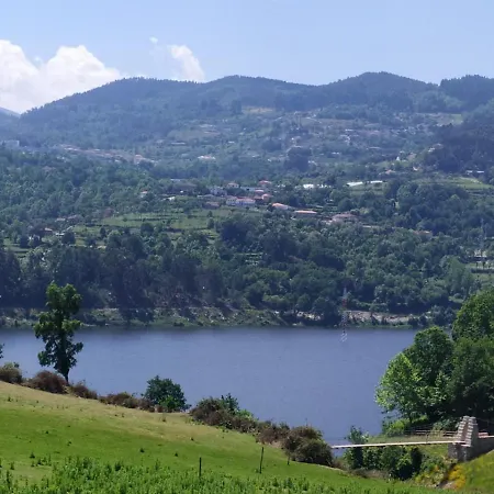 Дом отдыха Casa Do Carvalho Рибейра-ди-Пена