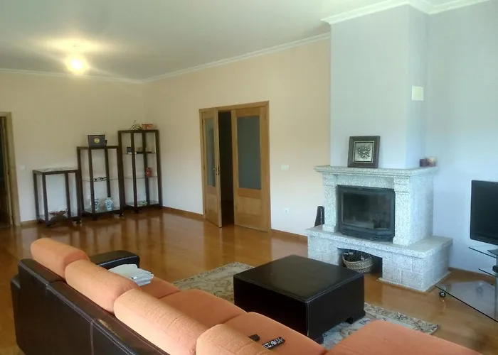 Casa Do Carvalho Holiday home *