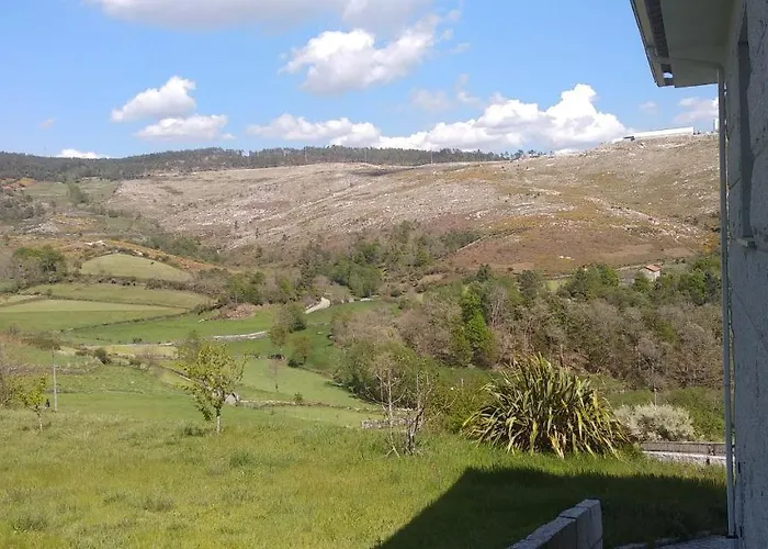 Casa Do Carvalho Holiday home *